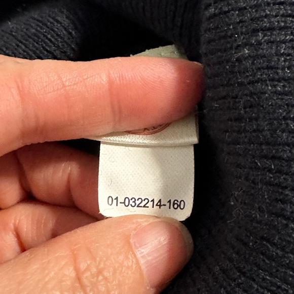 Vintage Toddler NFL Vancouver Canucks Toque - Picture 5 of 7